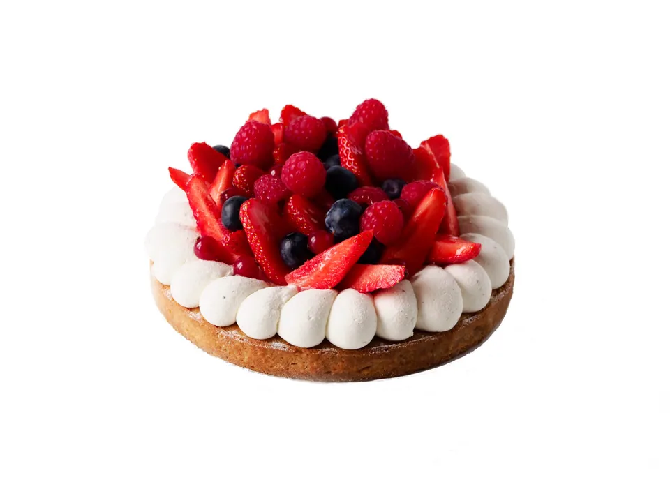 nicolas-bernard-p-tisseries-tarte-aux-fruits-rouges-dessert image 1